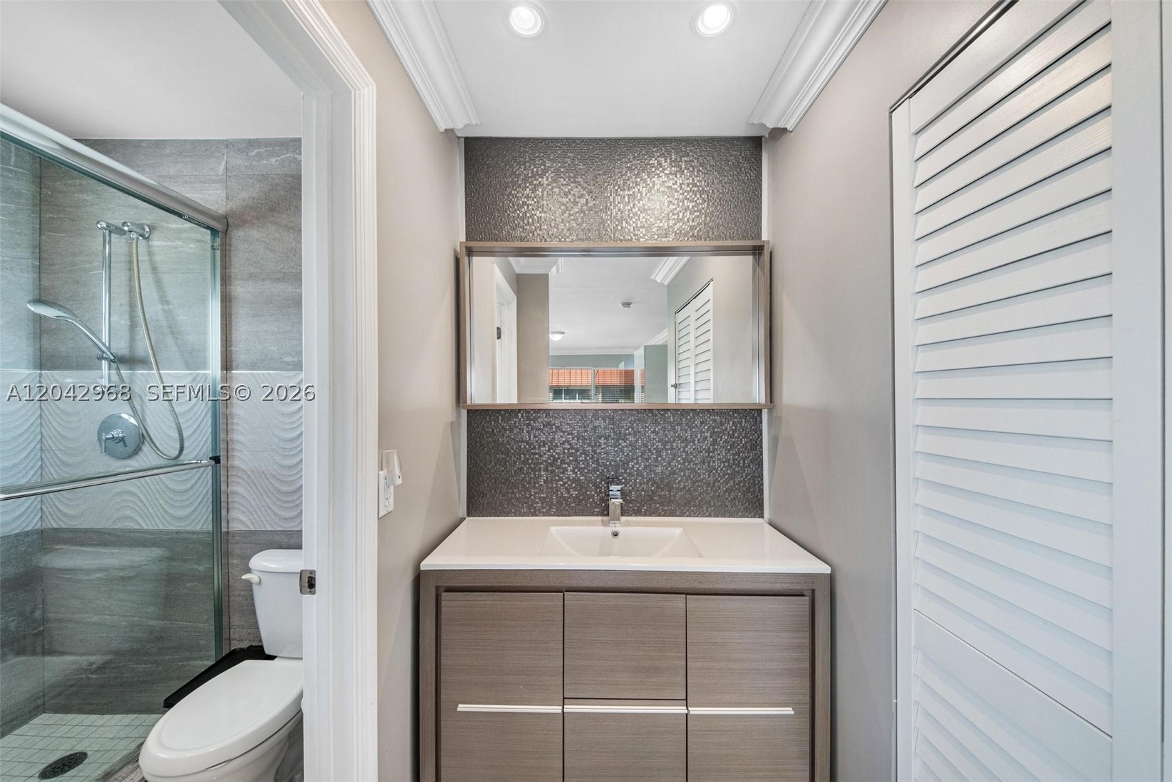 RIVIERA APTS SOUTH INC - Residential