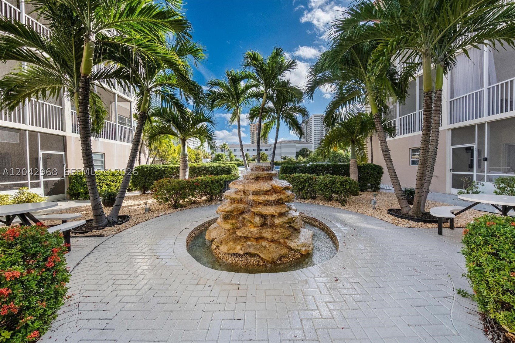 RIVIERA APTS SOUTH INC - Residential