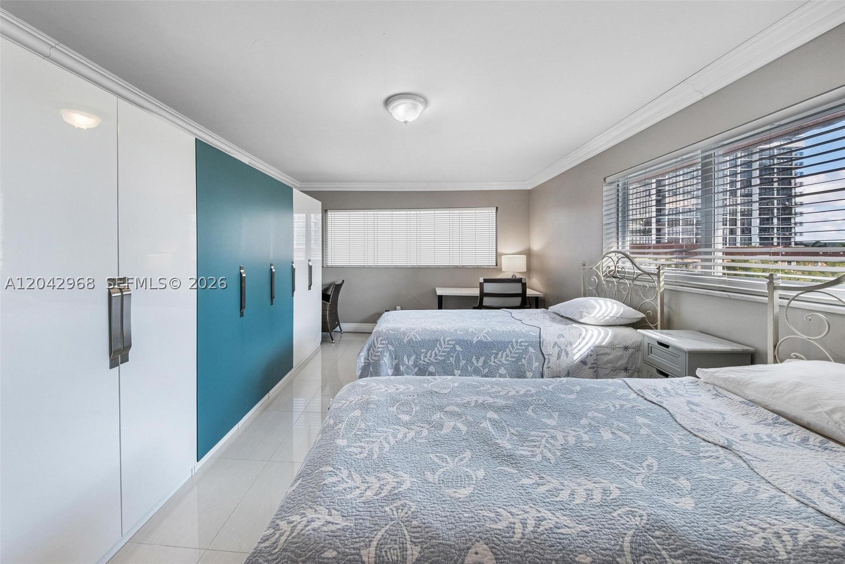 RIVIERA APTS SOUTH INC - Residential