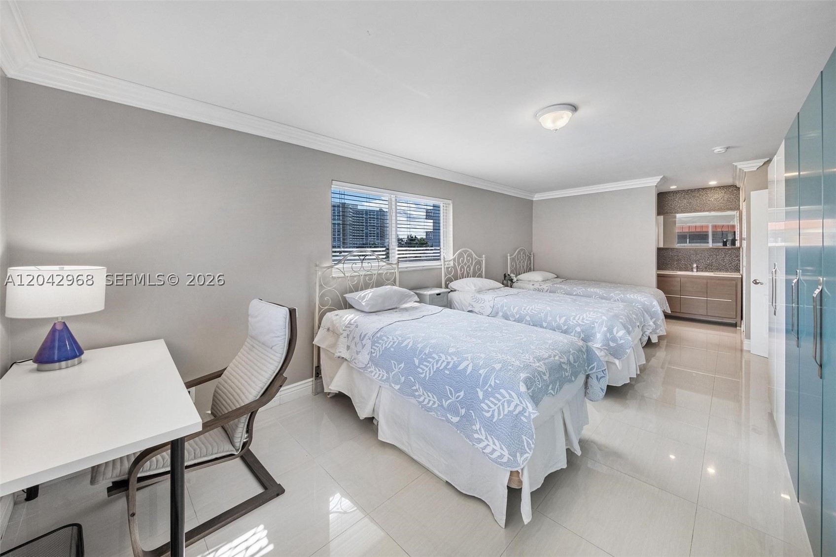 RIVIERA APTS SOUTH INC - Residential