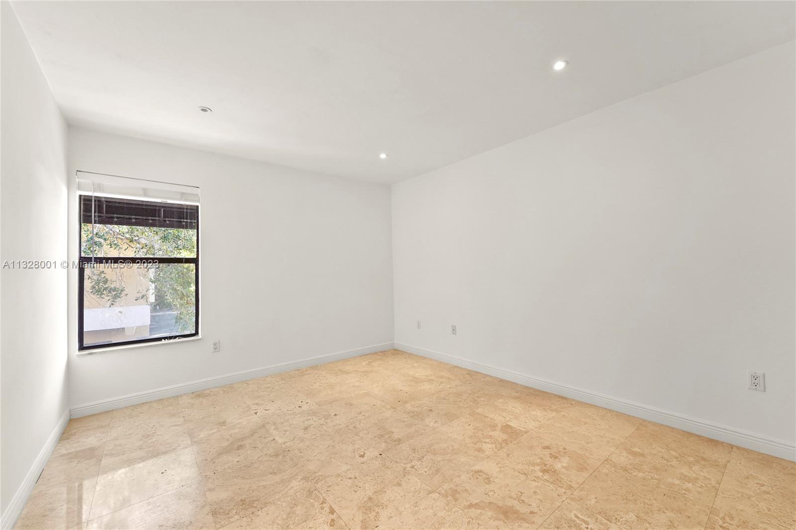 PARK VISTA VILLAS CONDO - Residential Lease