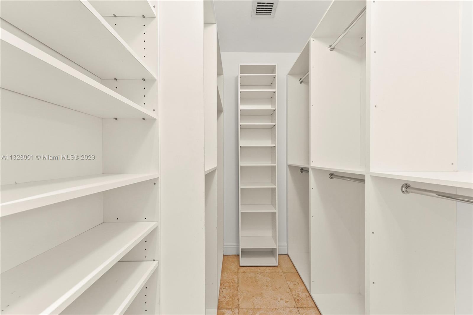 PARK VISTA VILLAS CONDO - Residential Lease