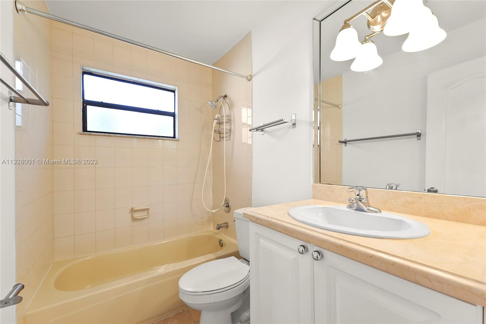PARK VISTA VILLAS CONDO - Residential Lease