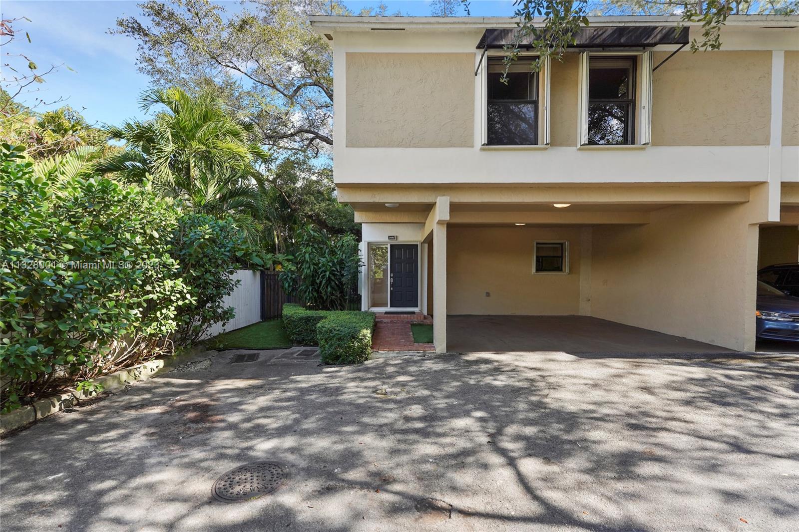 PARK VISTA VILLAS CONDO - Residential Lease