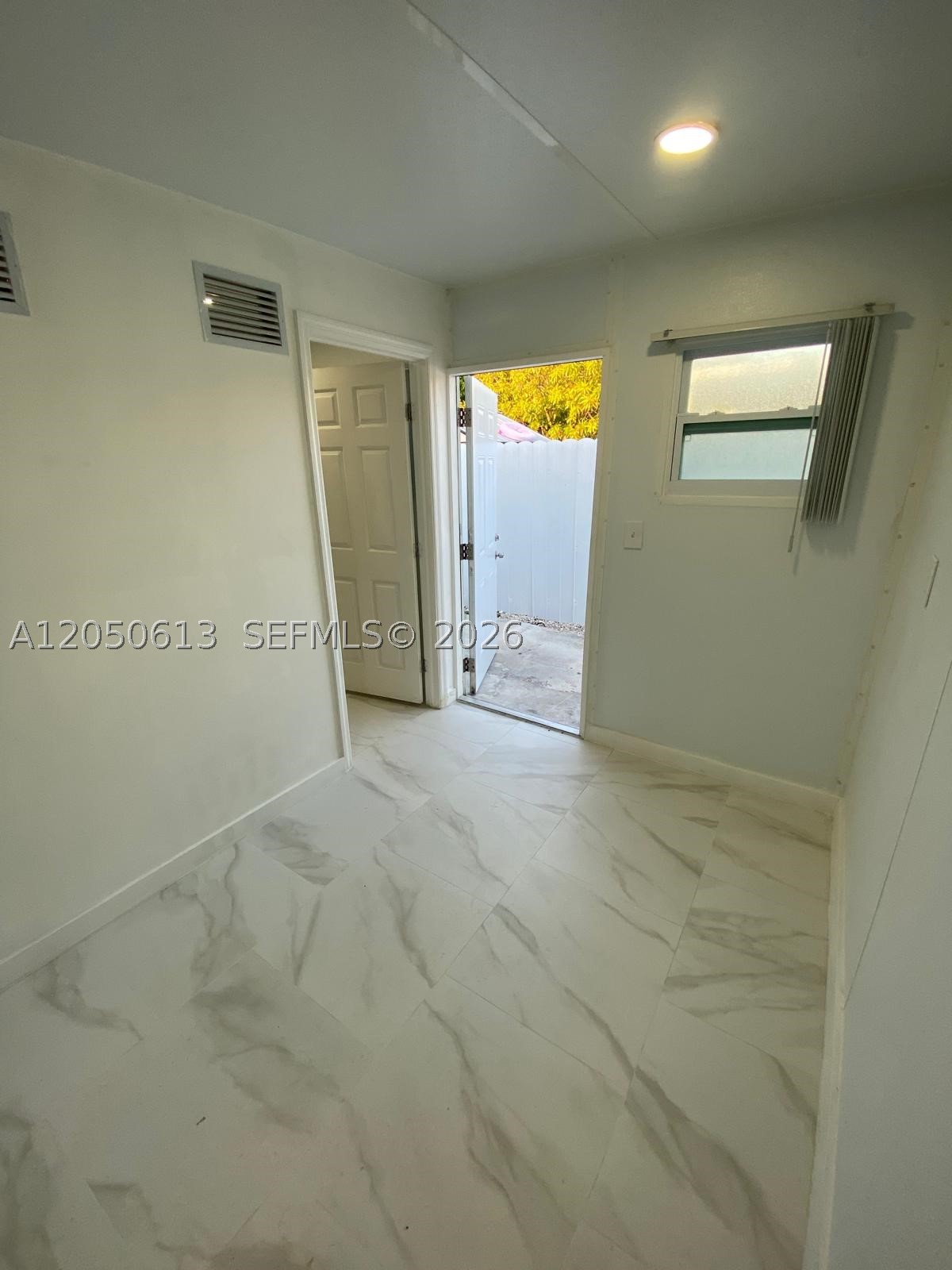 BANKERS SUB #1 - Residential Lease