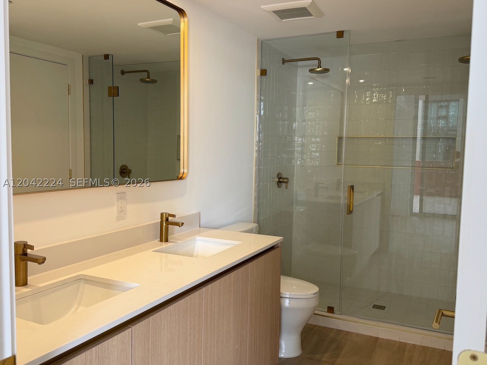 The Standard Midtown - Residential Lease