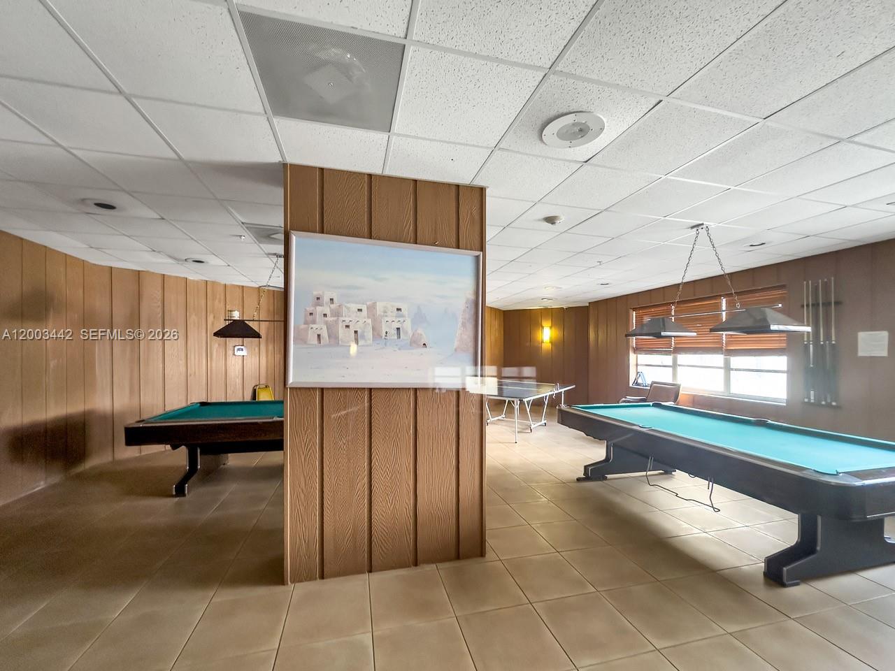 COMMODORE PLAZA CONDO - Residential