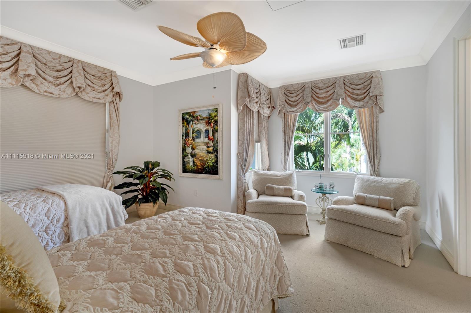 NAVARRO ISLE - Residential