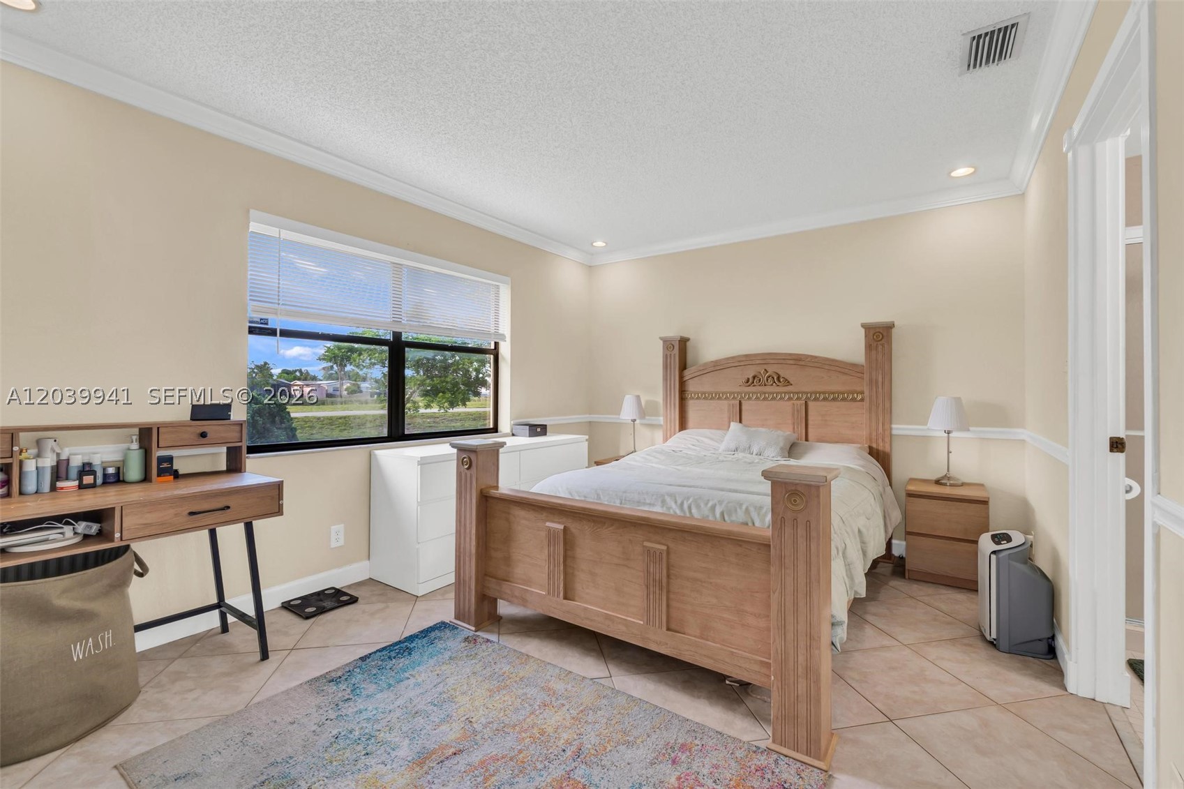 VENETIAN LAKES CONDO - Residential