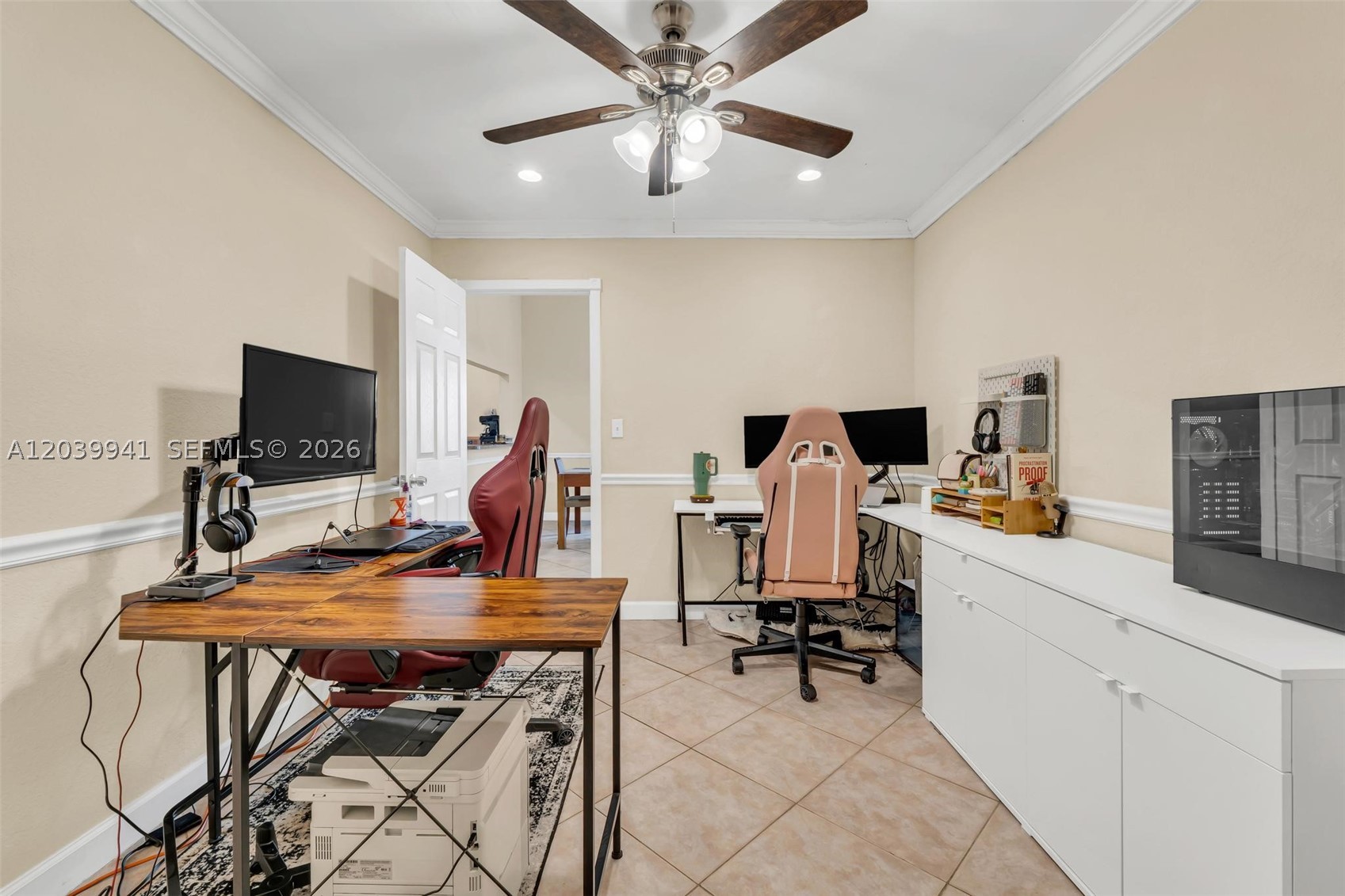 VENETIAN LAKES CONDO - Residential