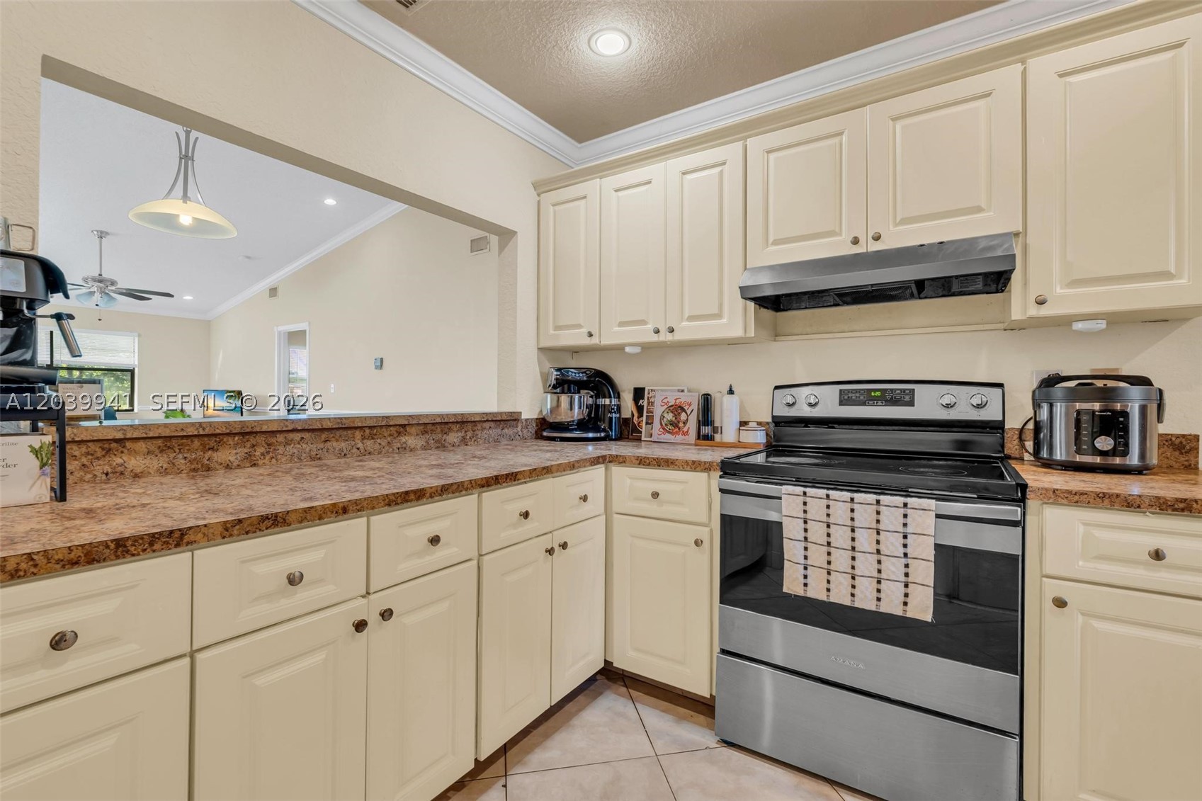VENETIAN LAKES CONDO - Residential