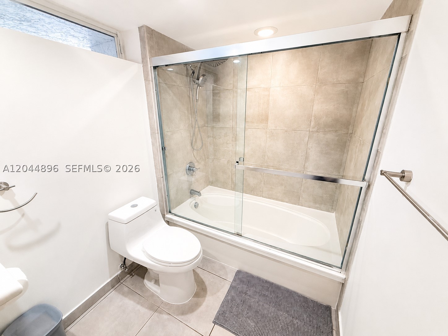 NIRVANA CONDO NO FIVE CON - Residential Lease