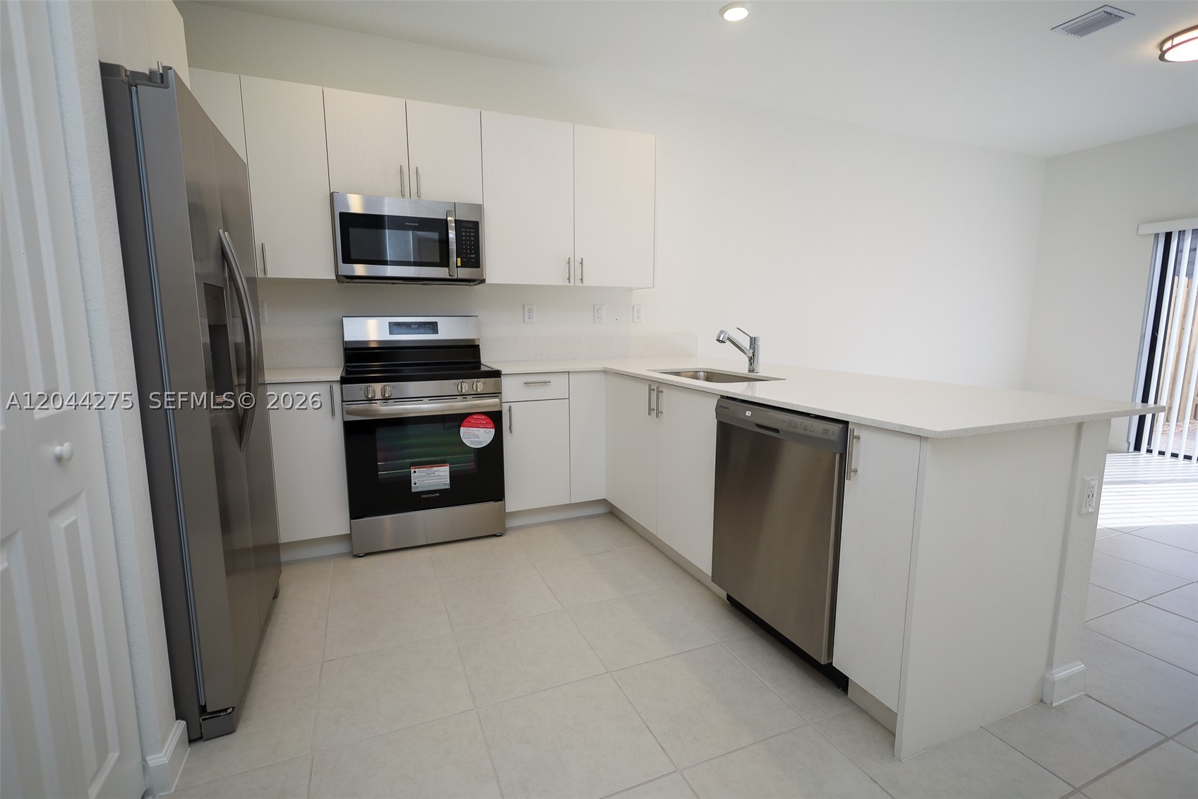 Kendall Assemblage North - Residential Lease