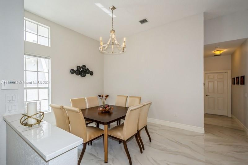 SUNSET LAKES PLAT ONE - Residential