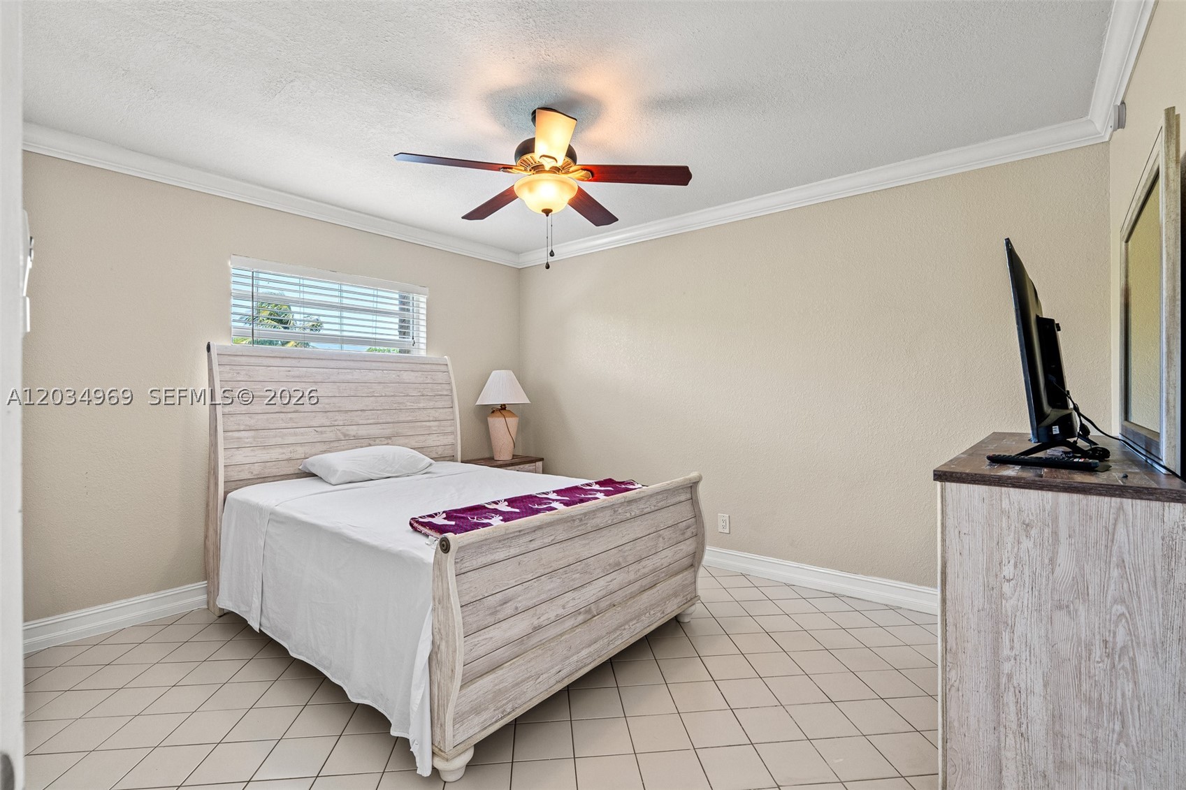 MEADOWBROOK LAKES CONDO - Residential