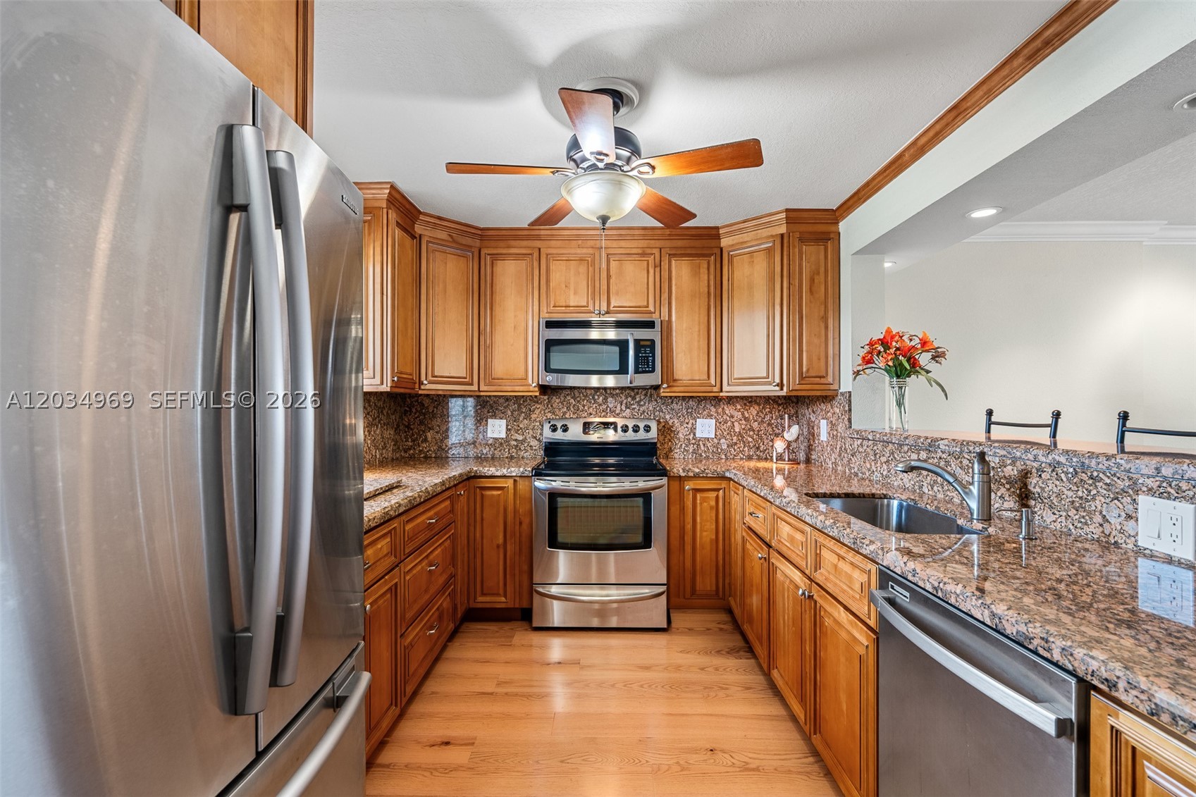 MEADOWBROOK LAKES CONDO - Residential