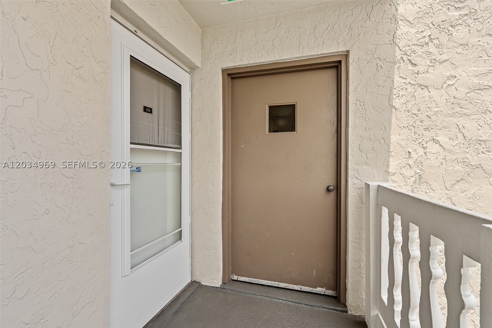 MEADOWBROOK LAKES CONDO - Residential