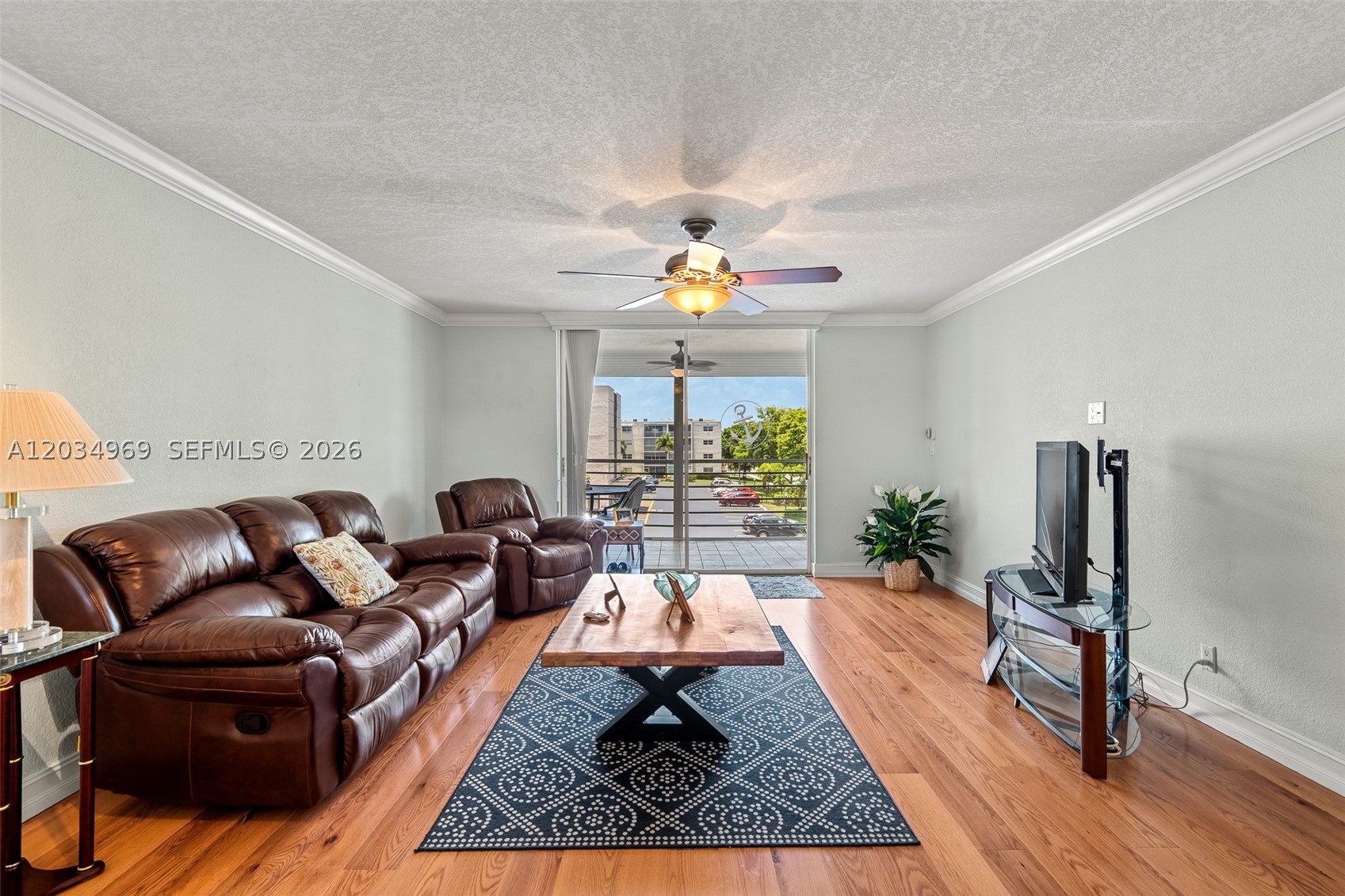 MEADOWBROOK LAKES CONDO - Residential