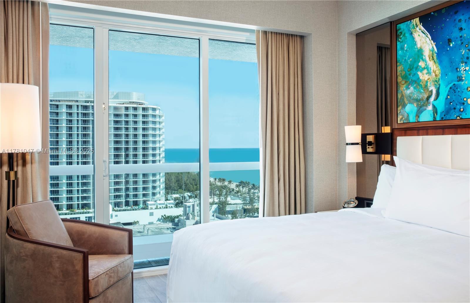 551 FLB CONDOMINIUM HOTEL - Residential