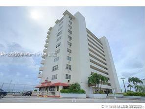 BAYSHORE YACHT & TENNIS C - Residential Lease