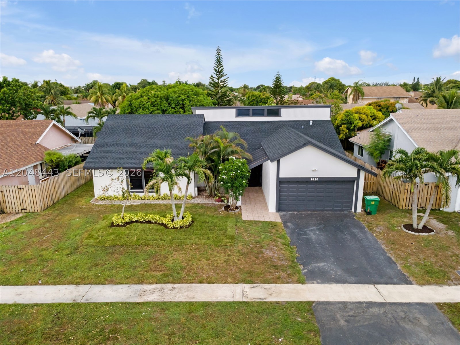 BOULEVARD WOODS NORTH - Residential