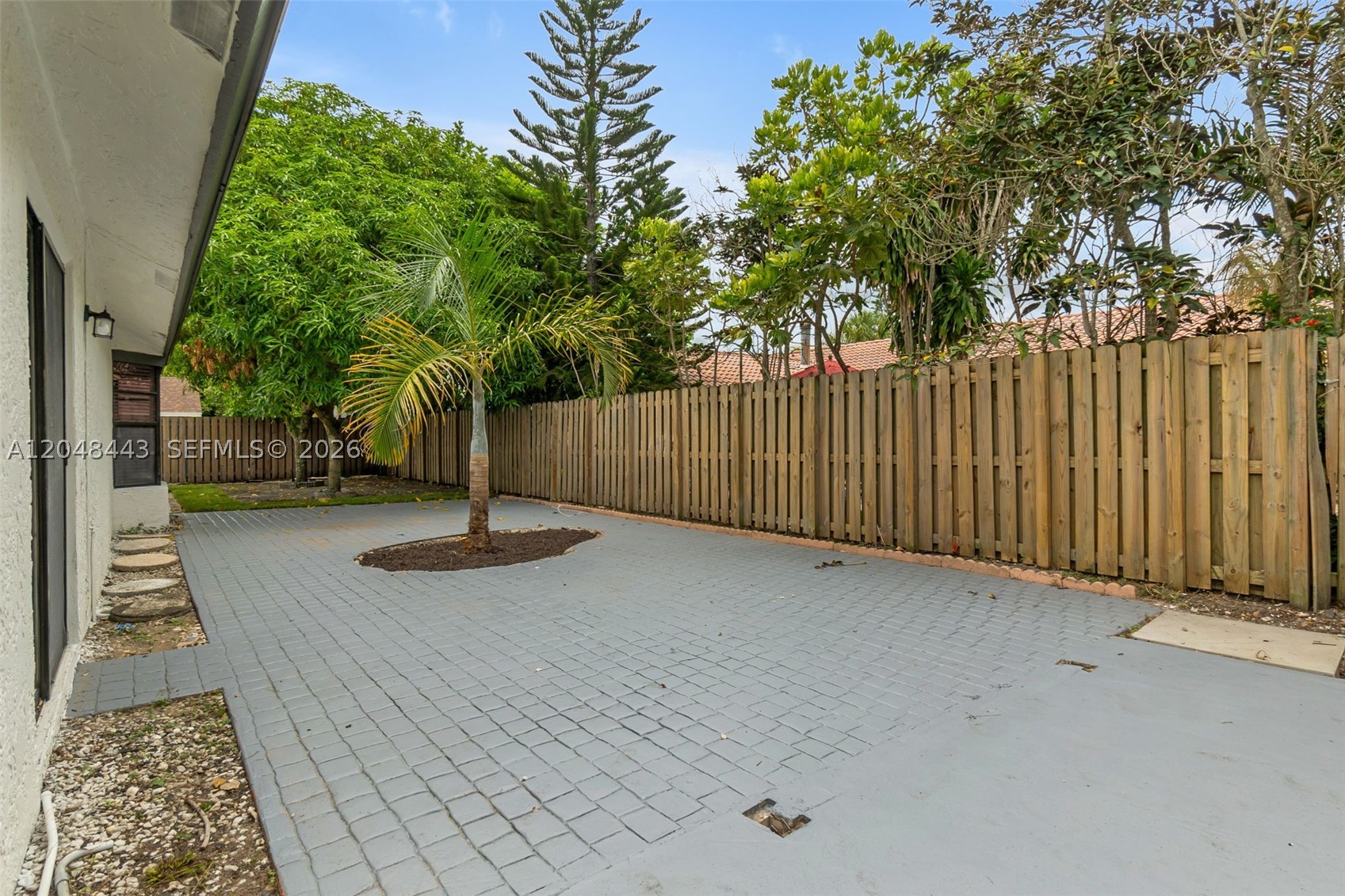 BOULEVARD WOODS NORTH - Residential