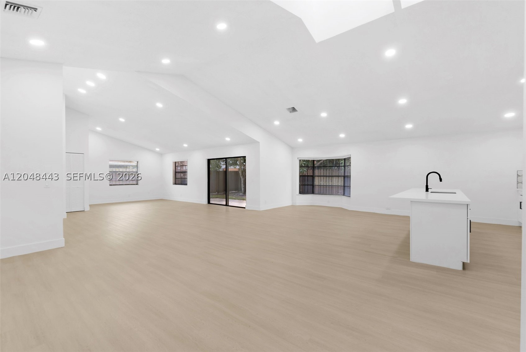 BOULEVARD WOODS NORTH - Residential
