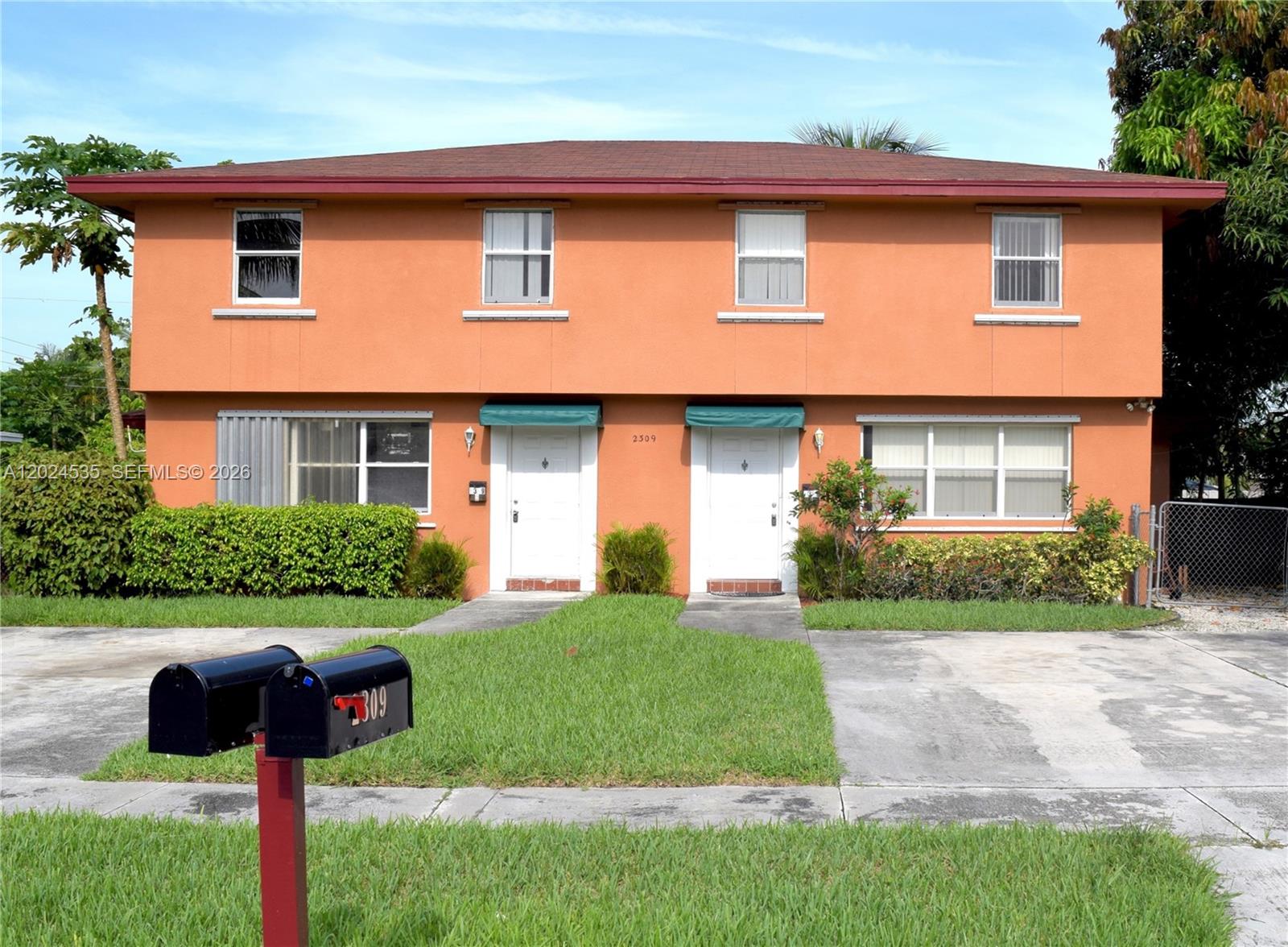 CRESTVIEW BOYNTON - Residential Lease