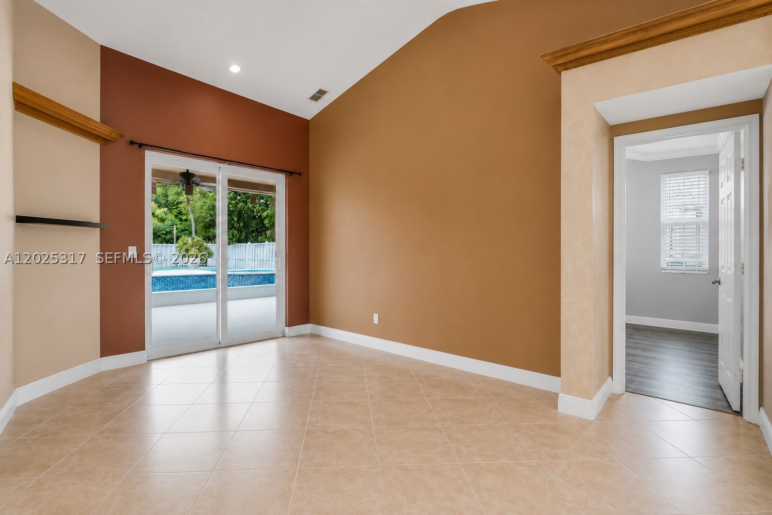 PEMBROKE FALLS PHASE 2 - Residential