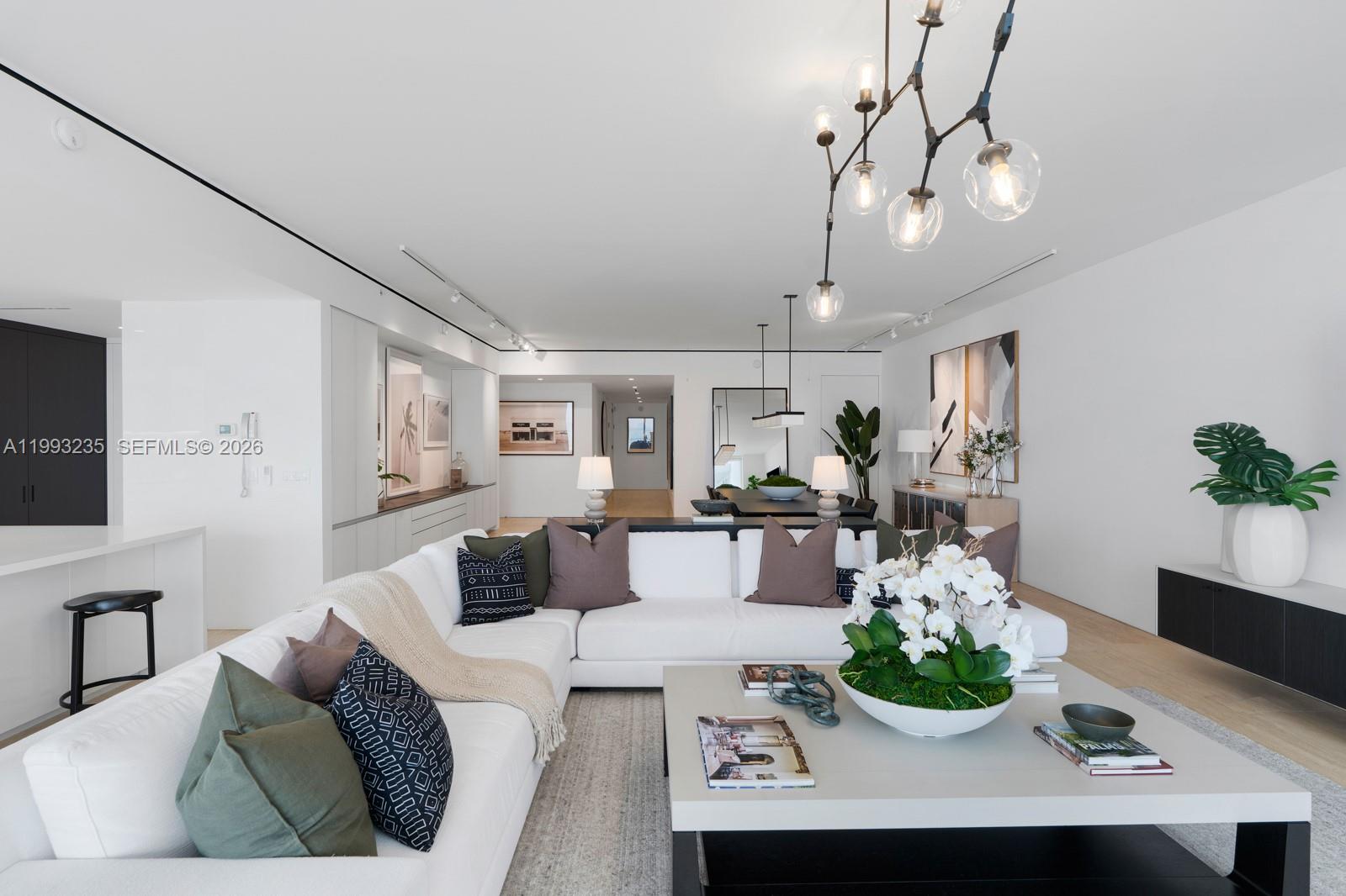 SURF CLUB CONDO - Residential