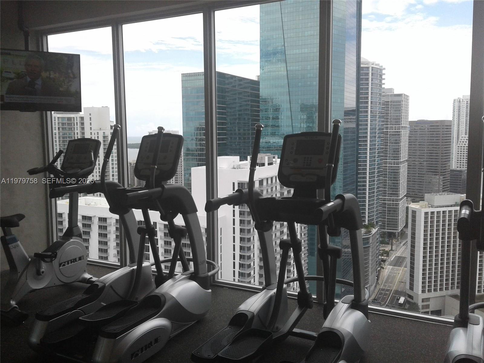 CENTRO CONDO - Residential Lease