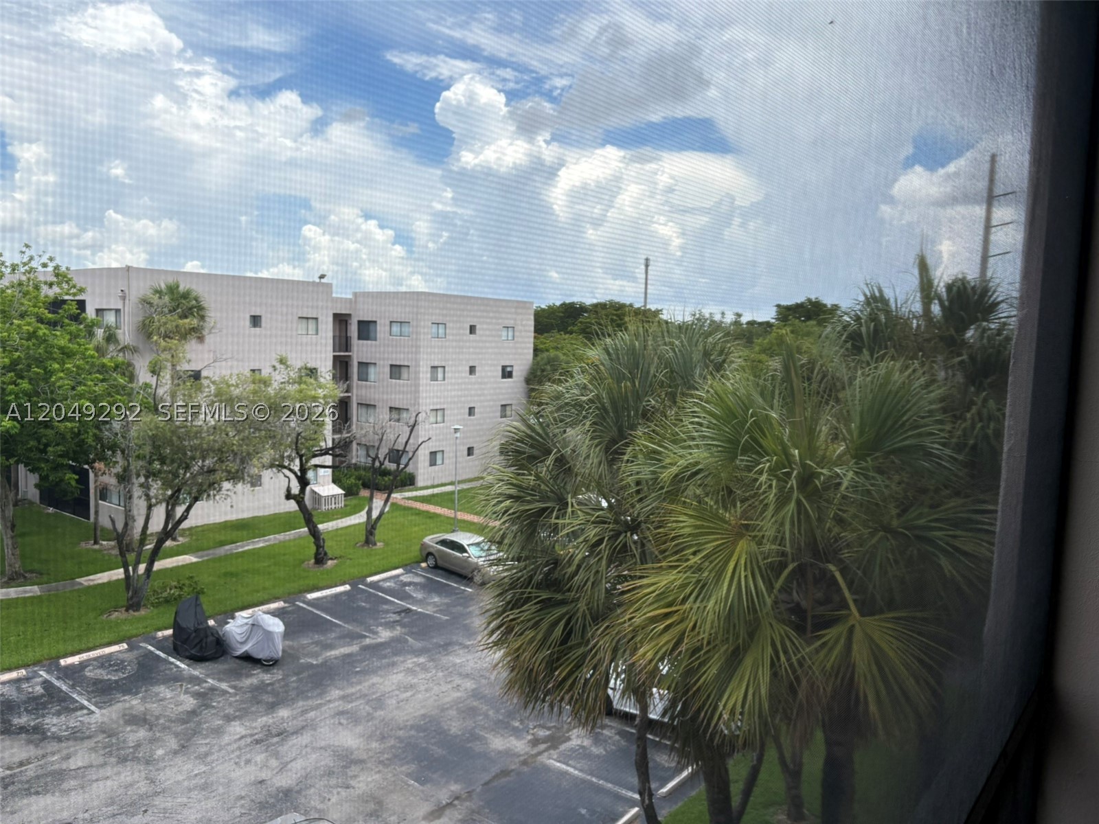 HORIZONS WEST CONDO #3 - Residential Lease