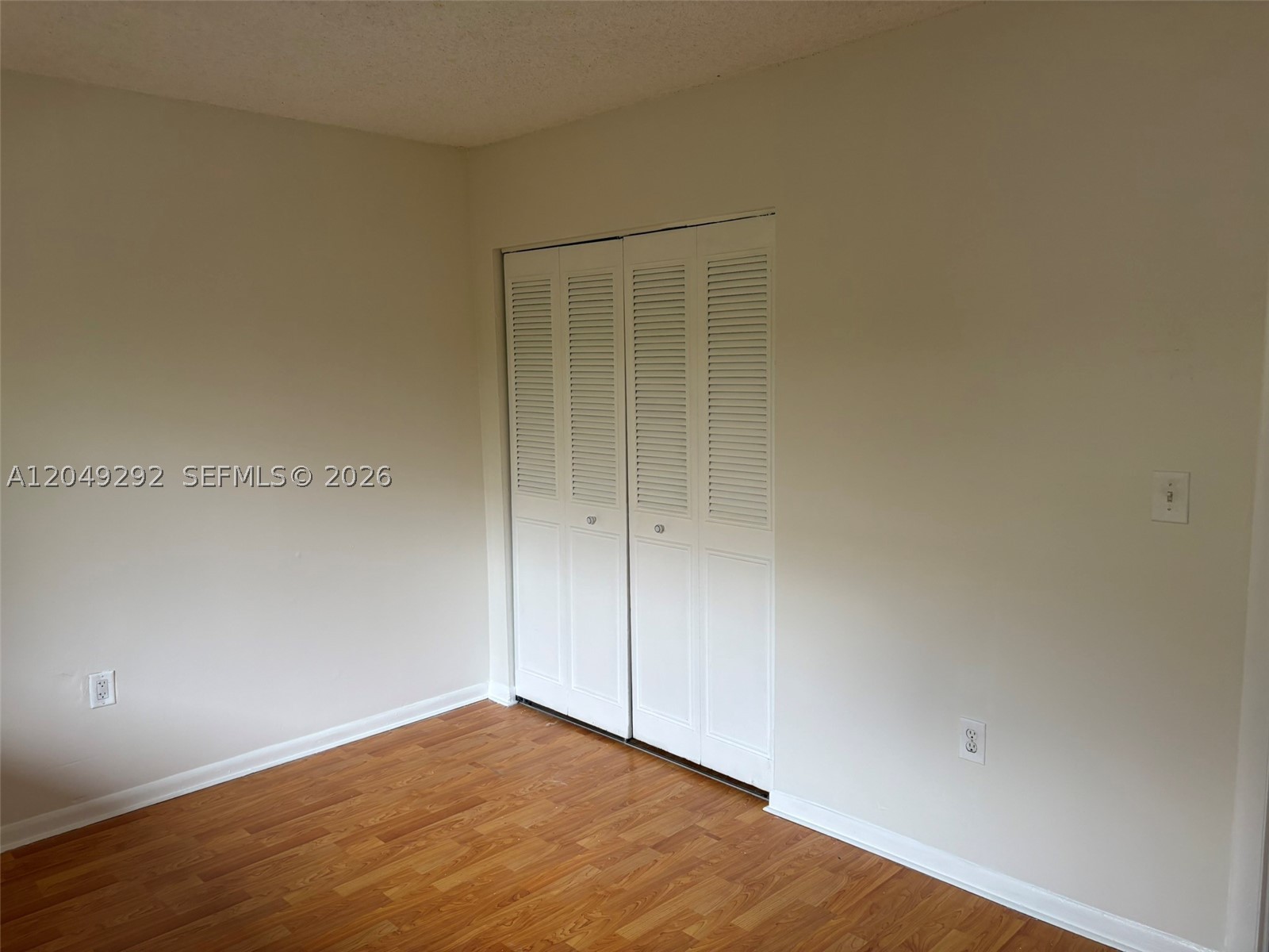HORIZONS WEST CONDO #3 - Residential Lease