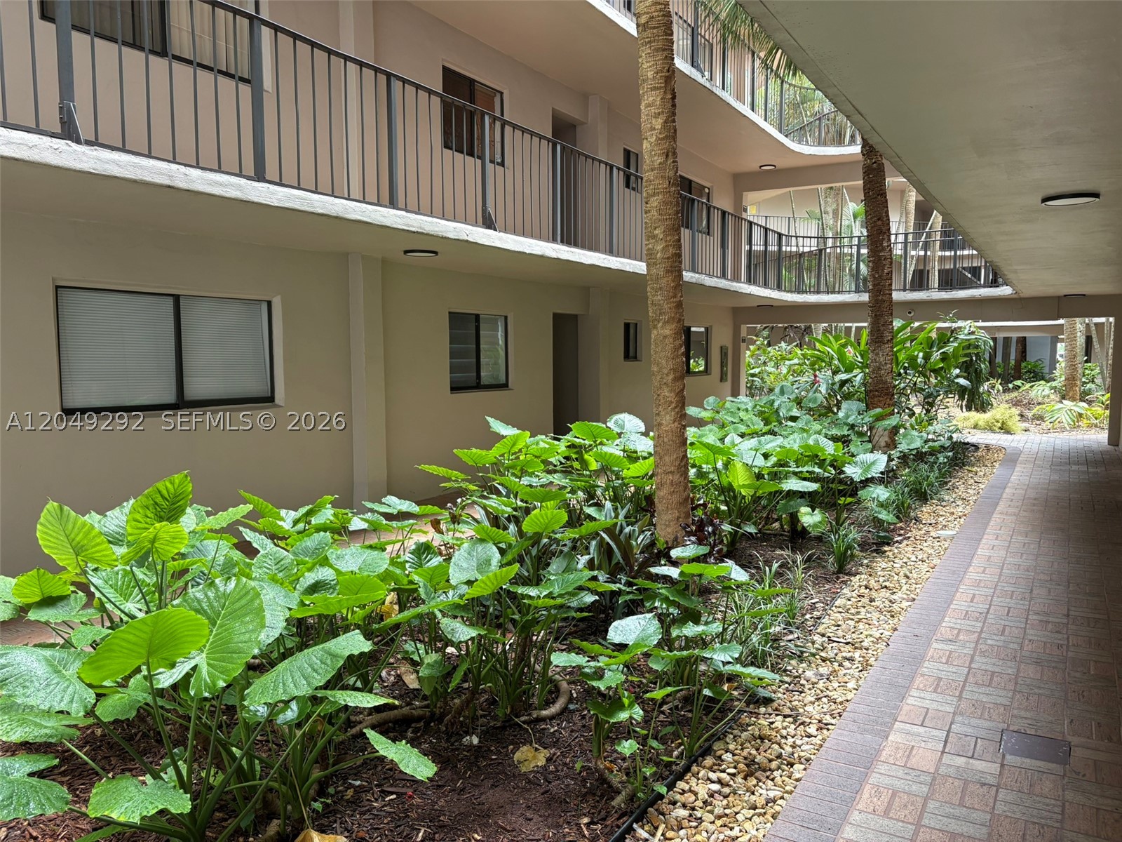 HORIZONS WEST CONDO #3 - Residential Lease