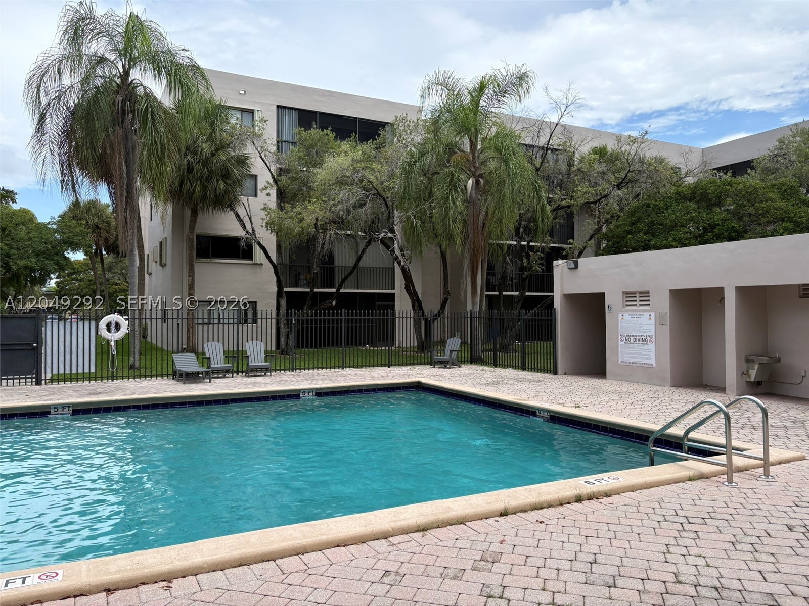 HORIZONS WEST CONDO #3 - Residential Lease