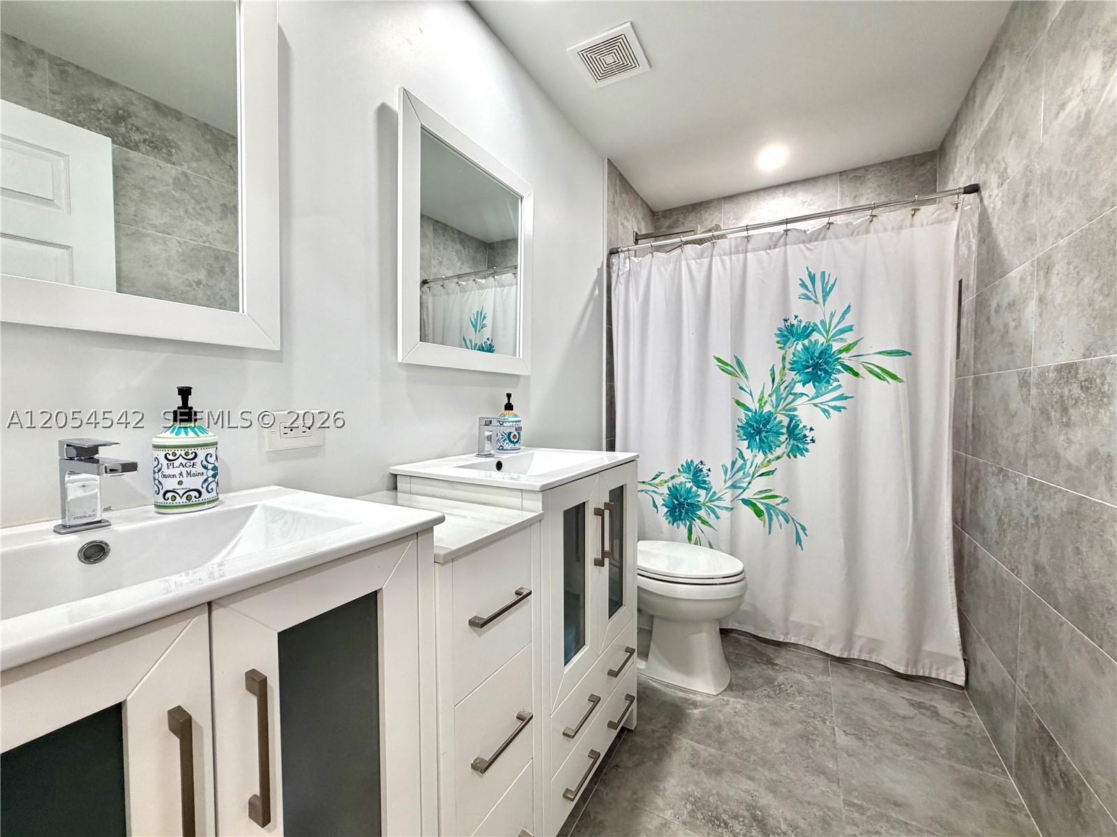 SECTOR 2-PARCELS 12 13 14 - Residential