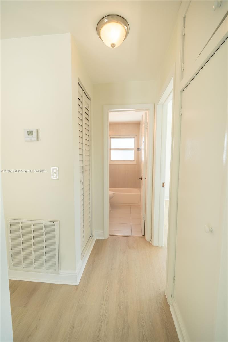 AVON ISLES - Residential