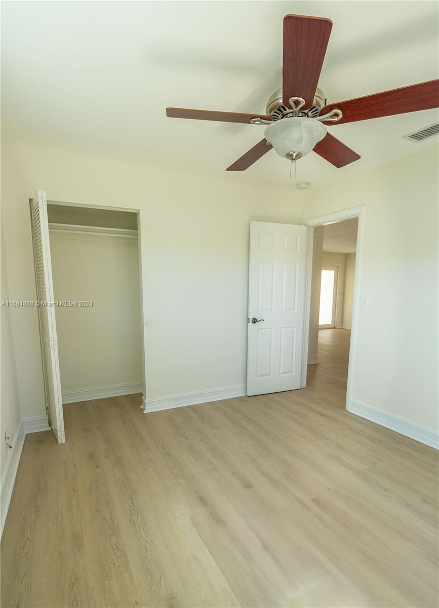 AVON ISLES - Residential