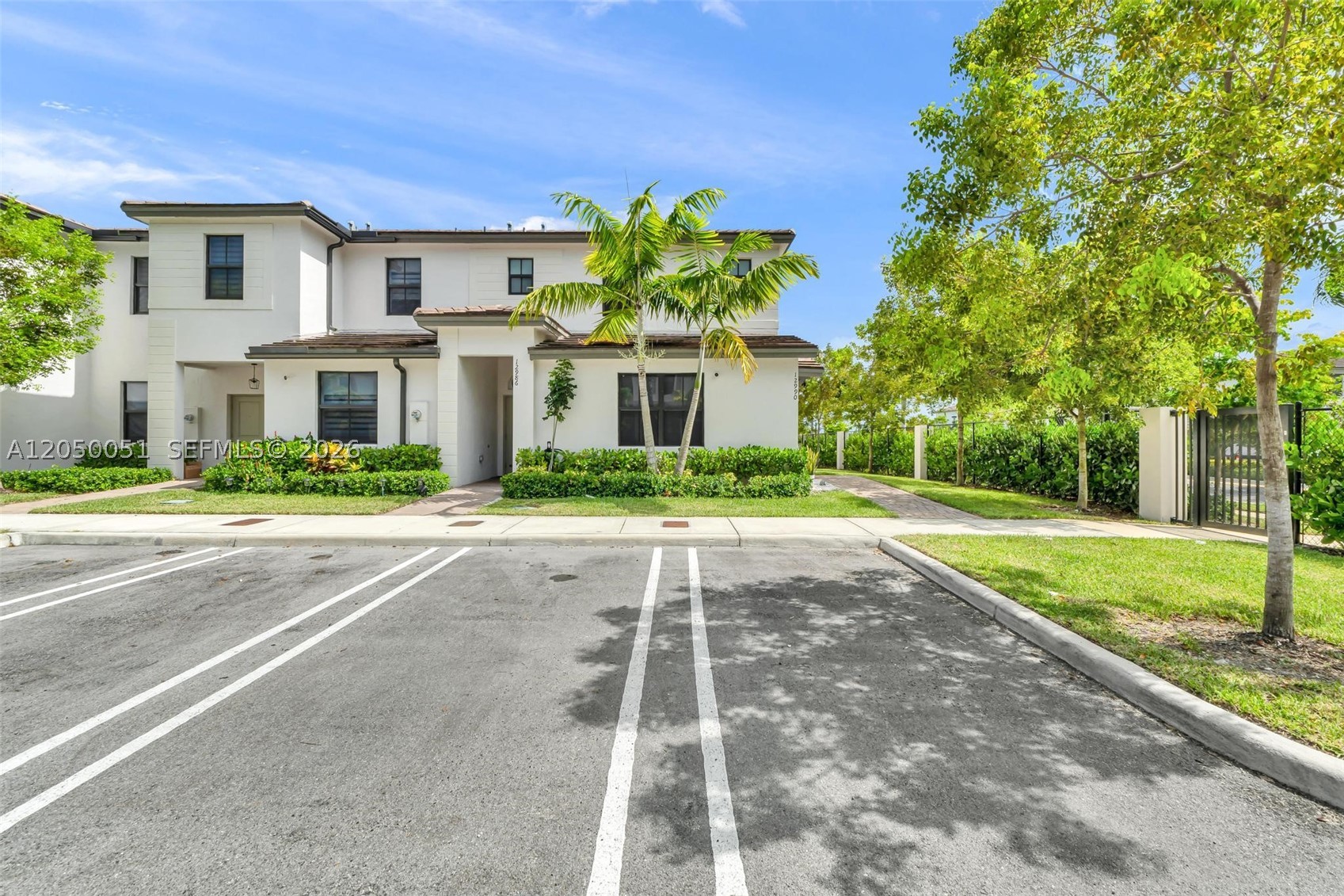 SIENNA RESERVE - Residential