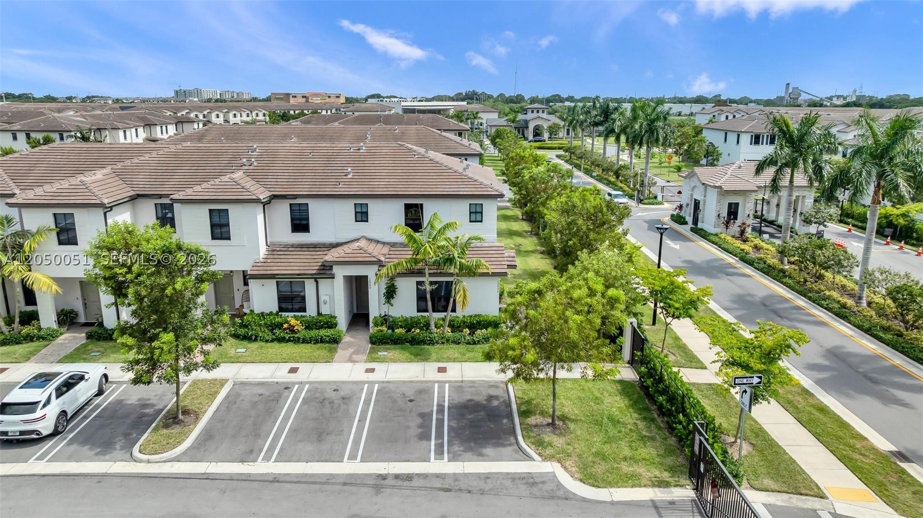 SIENNA RESERVE - Residential