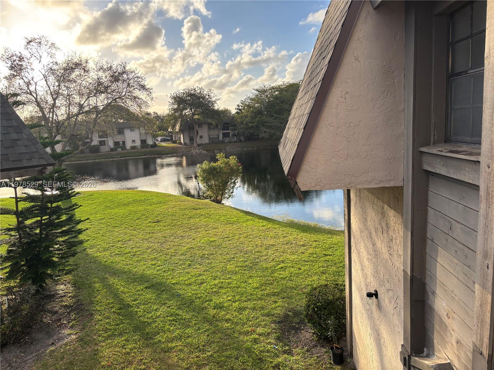 GRENADIER LAKES AT WELLEB - Residential