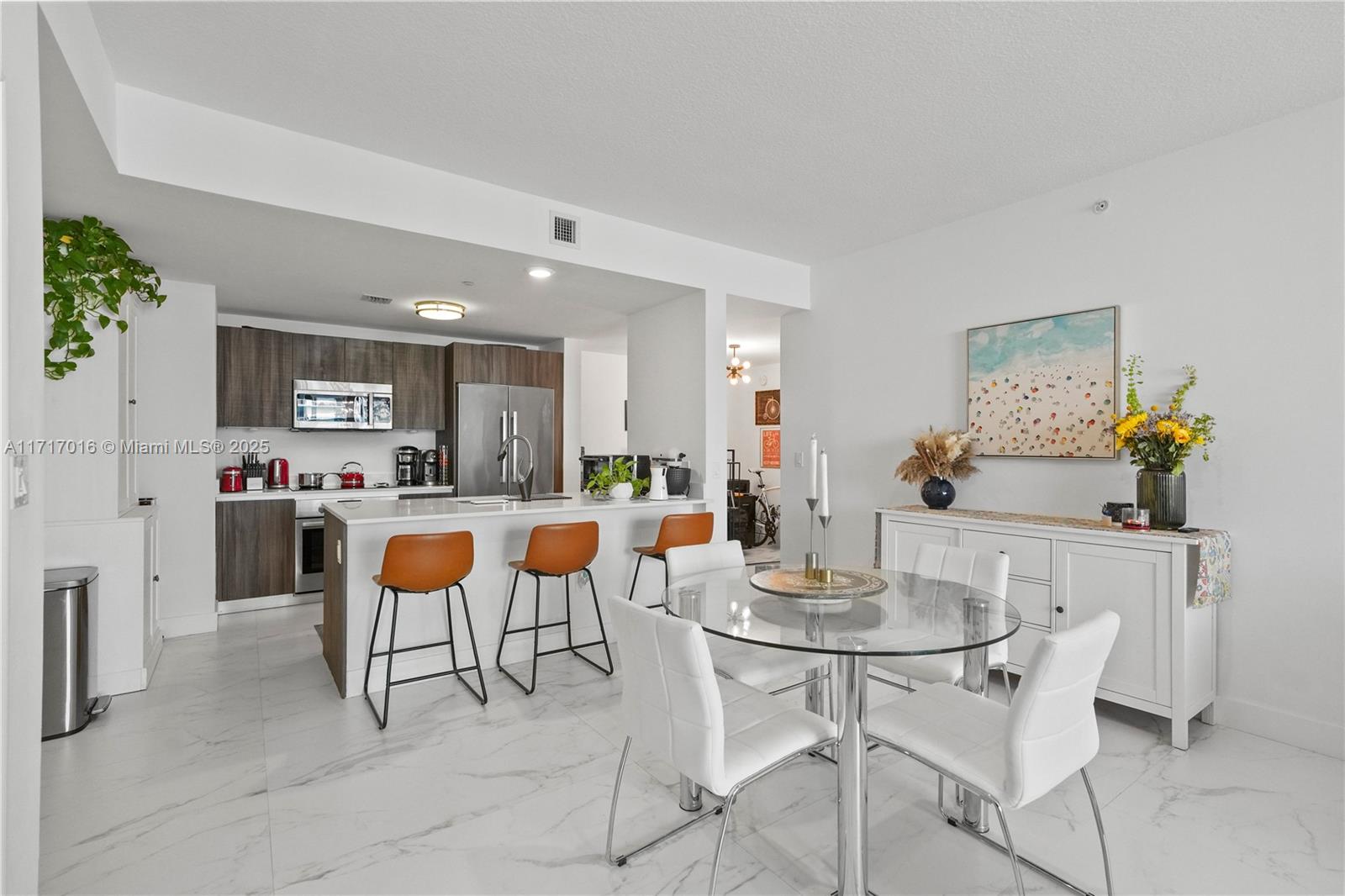 ARIA ON THE BAY CONDO - Residential
