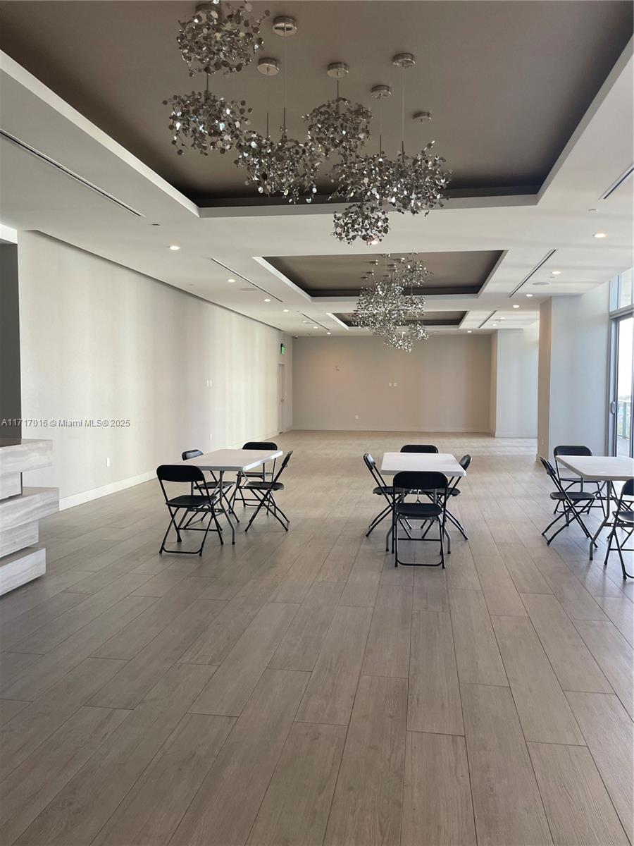 ARIA ON THE BAY CONDO - Residential