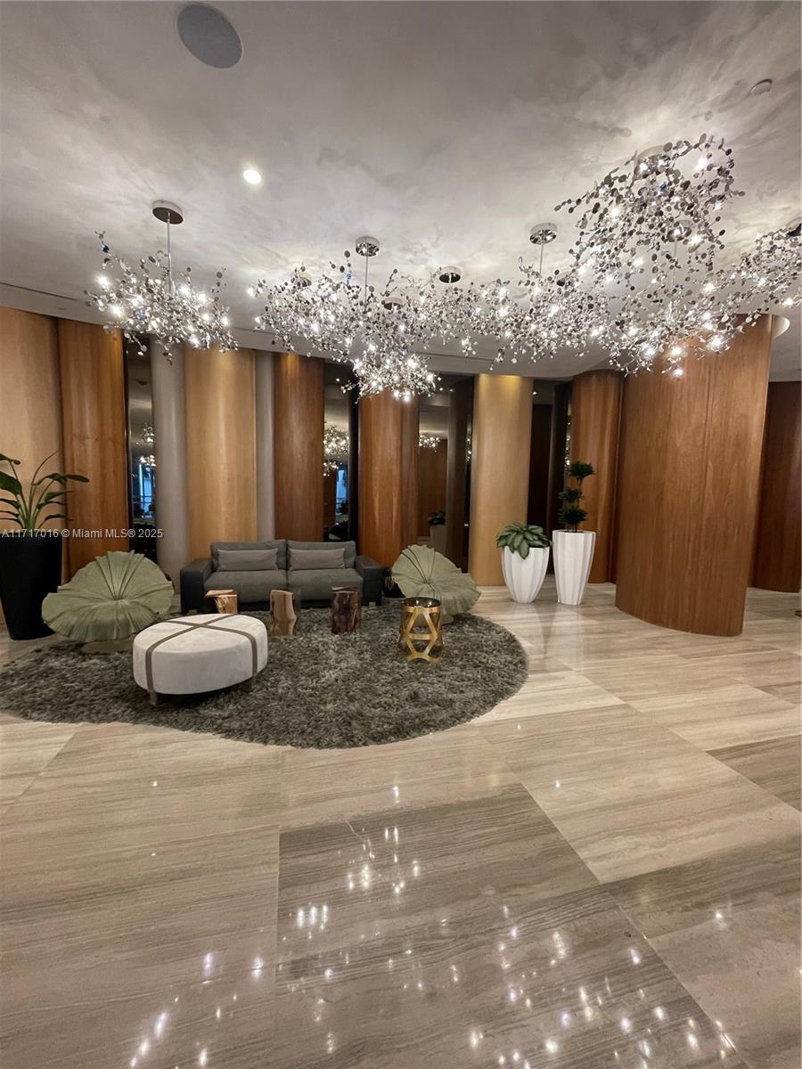 ARIA ON THE BAY CONDO - Residential