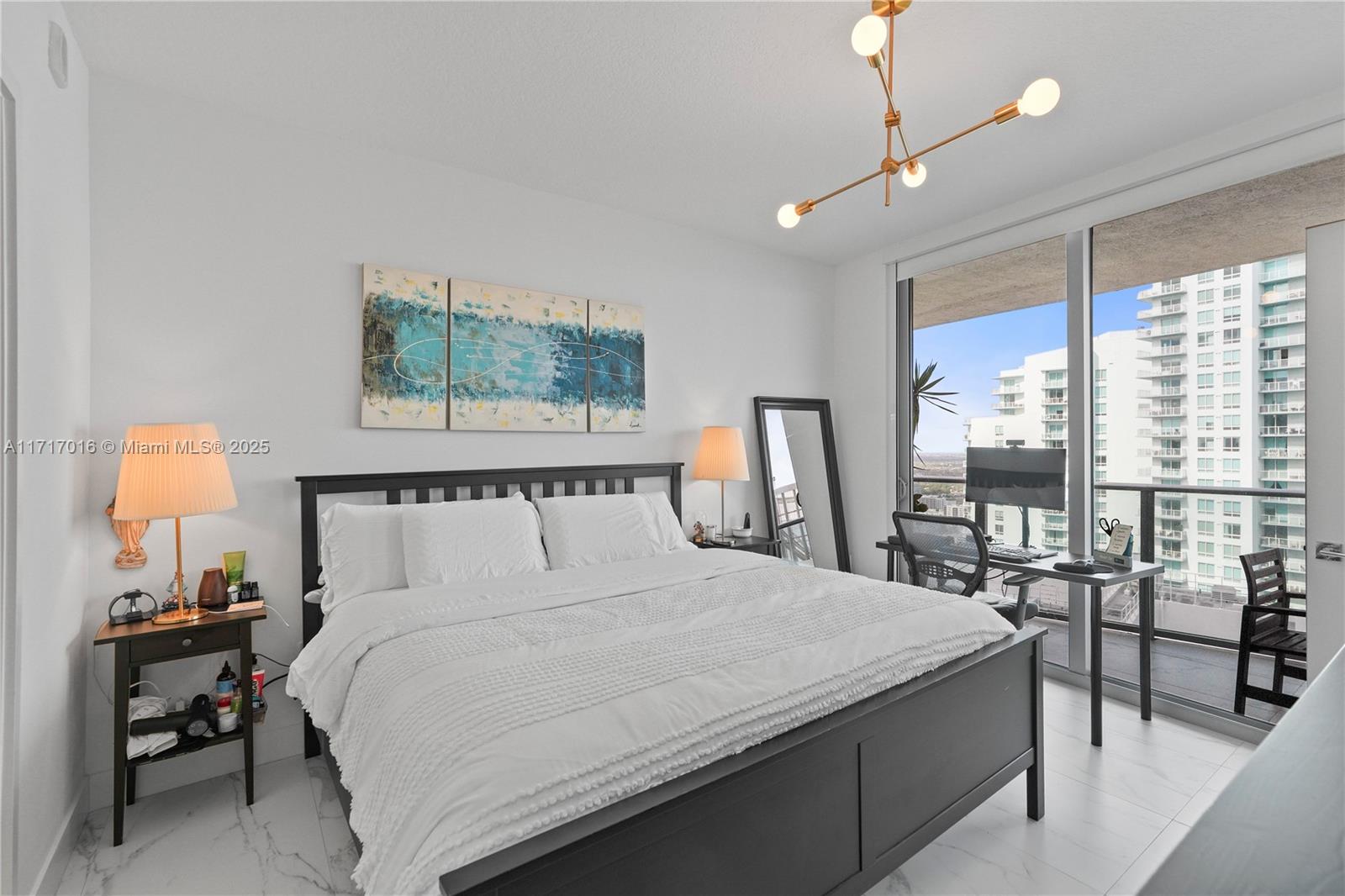 ARIA ON THE BAY CONDO - Residential