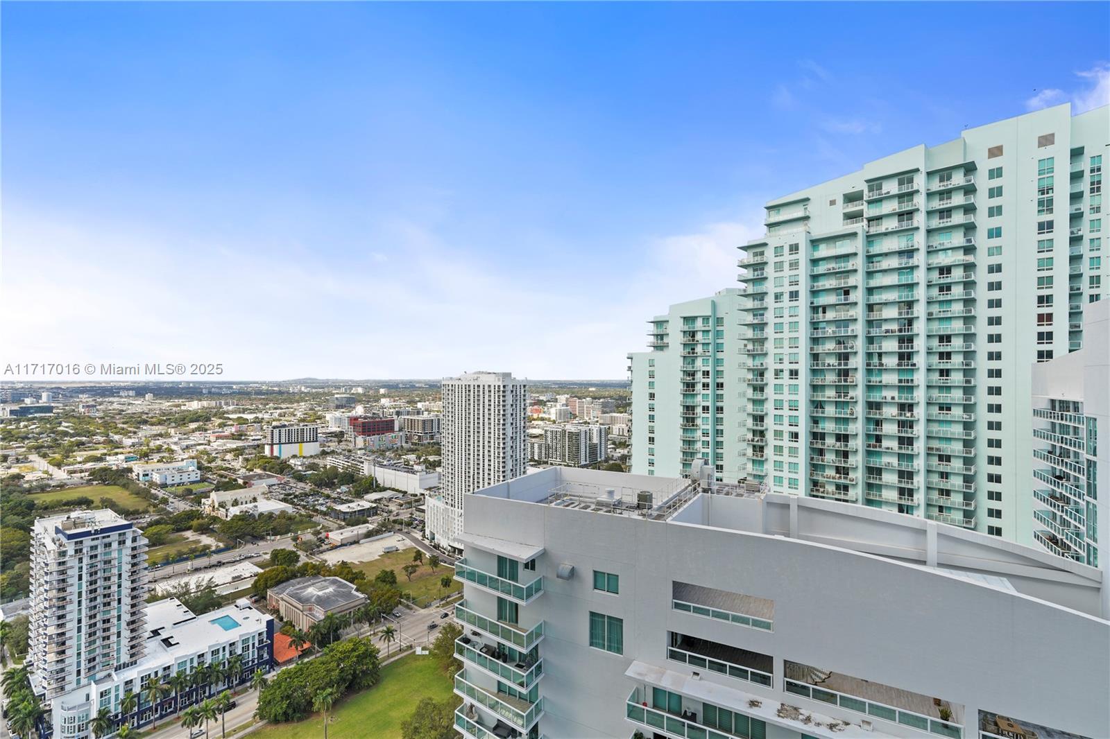 ARIA ON THE BAY CONDO - Residential