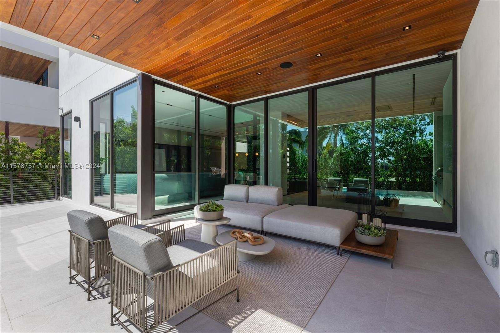 Biscayne Islands Estates - Residential