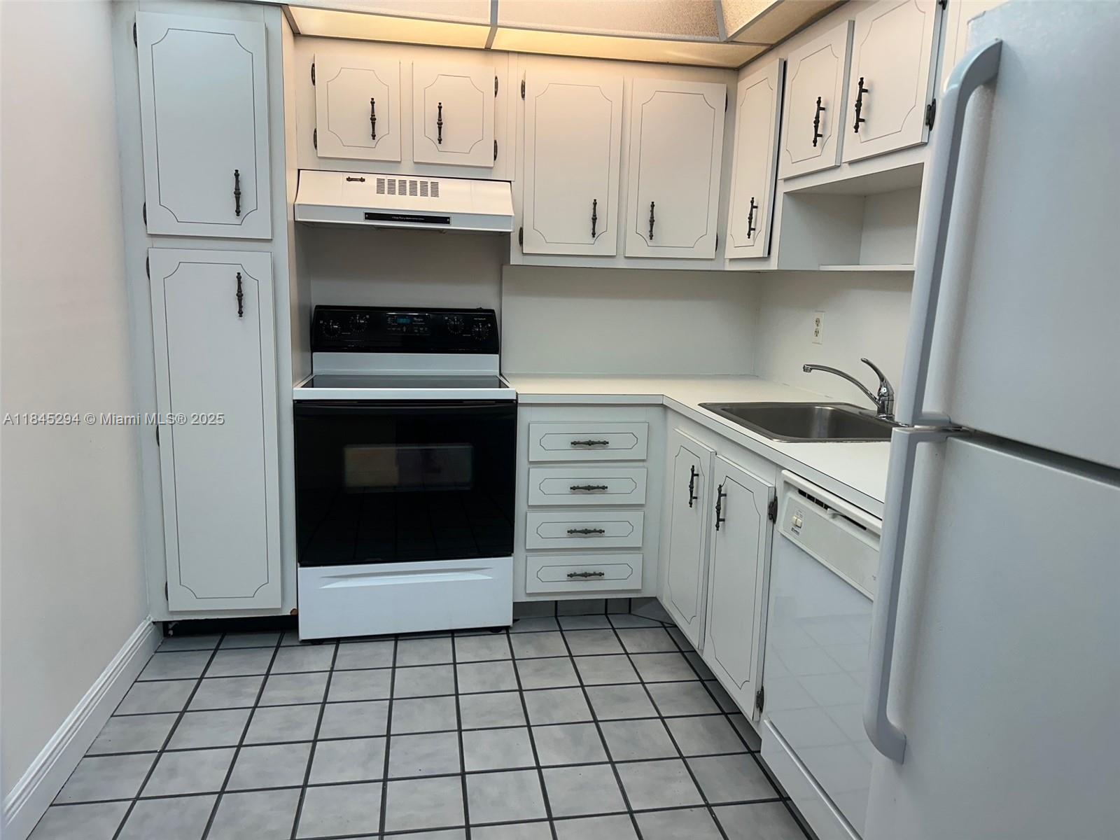 PARK PLACE CONDOMINIUM NO - Residential Lease