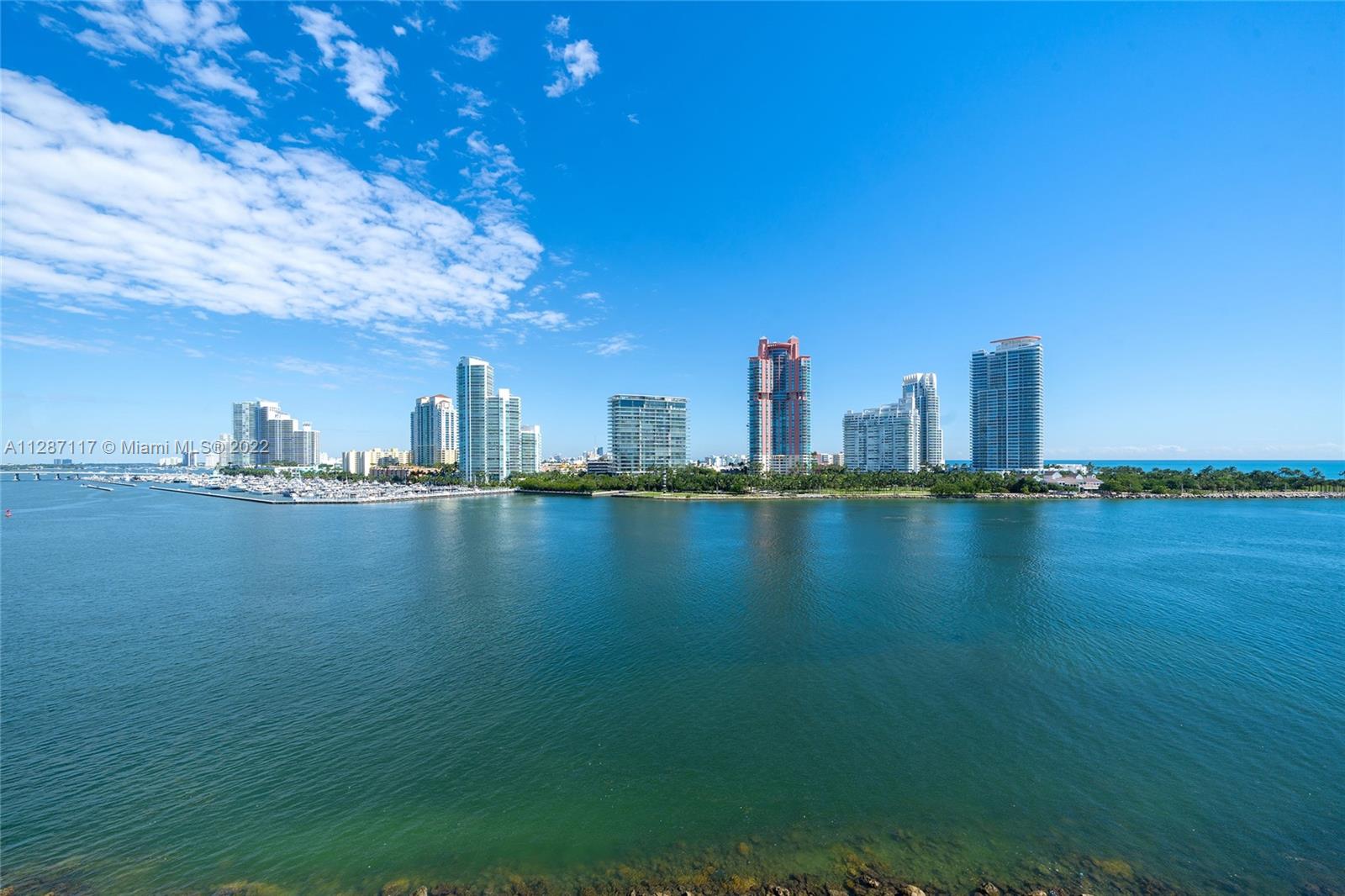 FISHER ISLAND - Residential