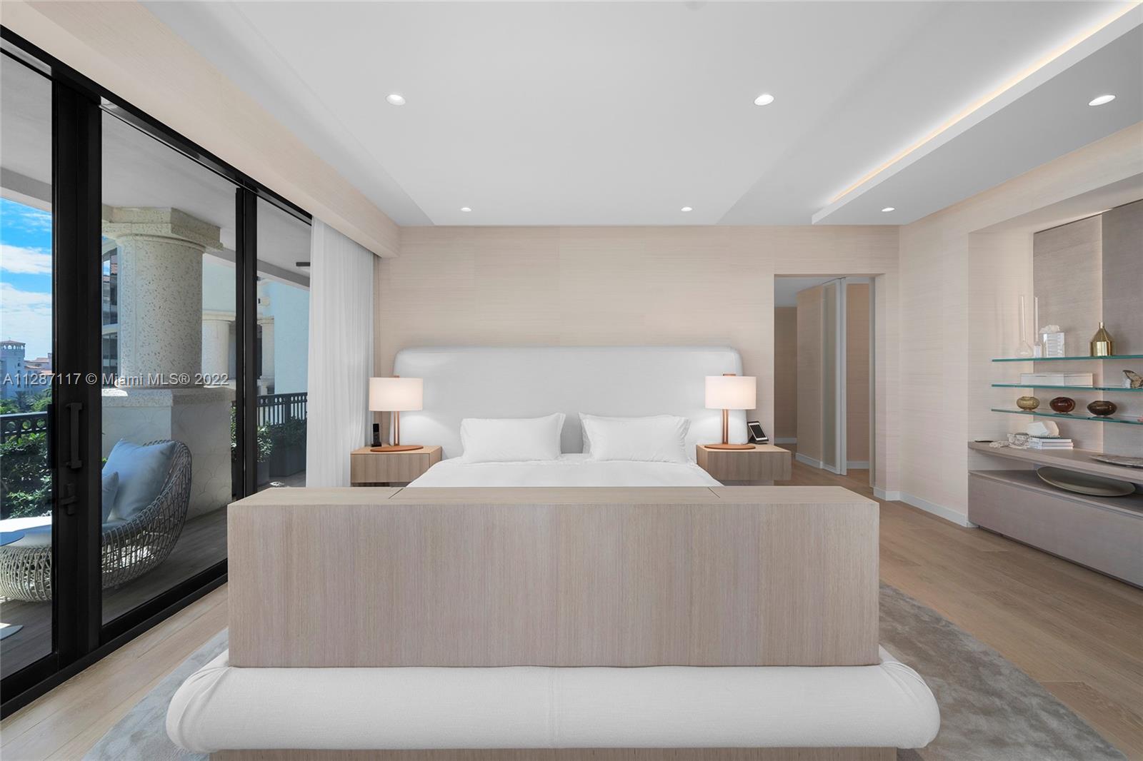 FISHER ISLAND - Residential